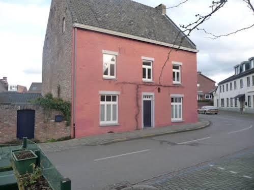 Het Rode Huis Bed and Breakfast Mechelen Eksteriør billede